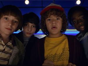 Poster de divulgação da série Stranger Things